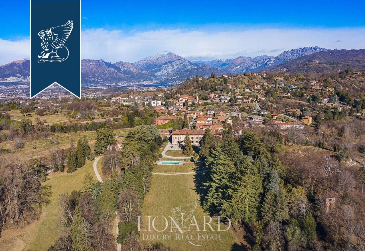 Villa en Sirtori, Italia, 3 500 m² - imagen 1