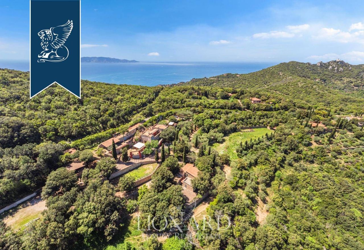 Villa à Monte Argentario, Italie, 1 162 m² - image 1