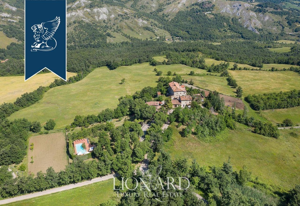 Villa à Bologne, Italie, 480 m² - image 1