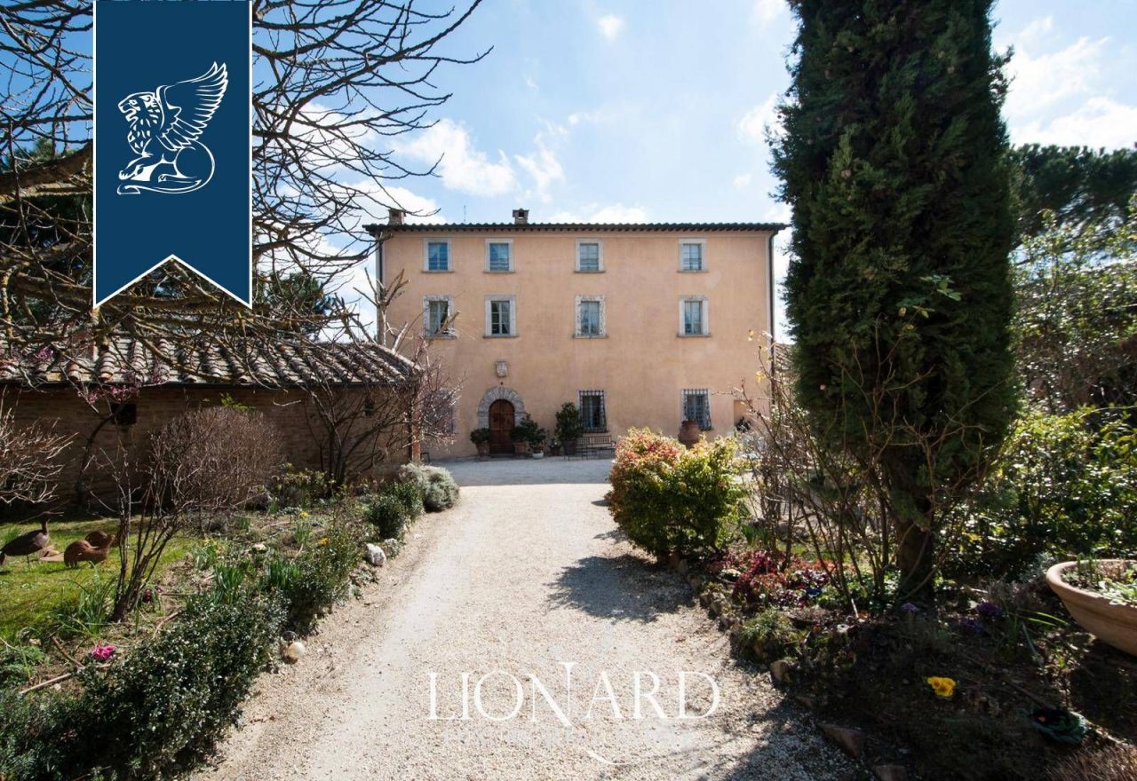 Hôtel à Montepulciano, Italie, 900 m² - image 1