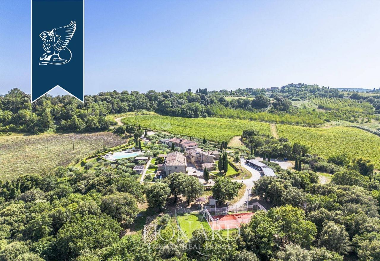 Villa in San Gimignano, Italien, 1 430 m² - Foto 1