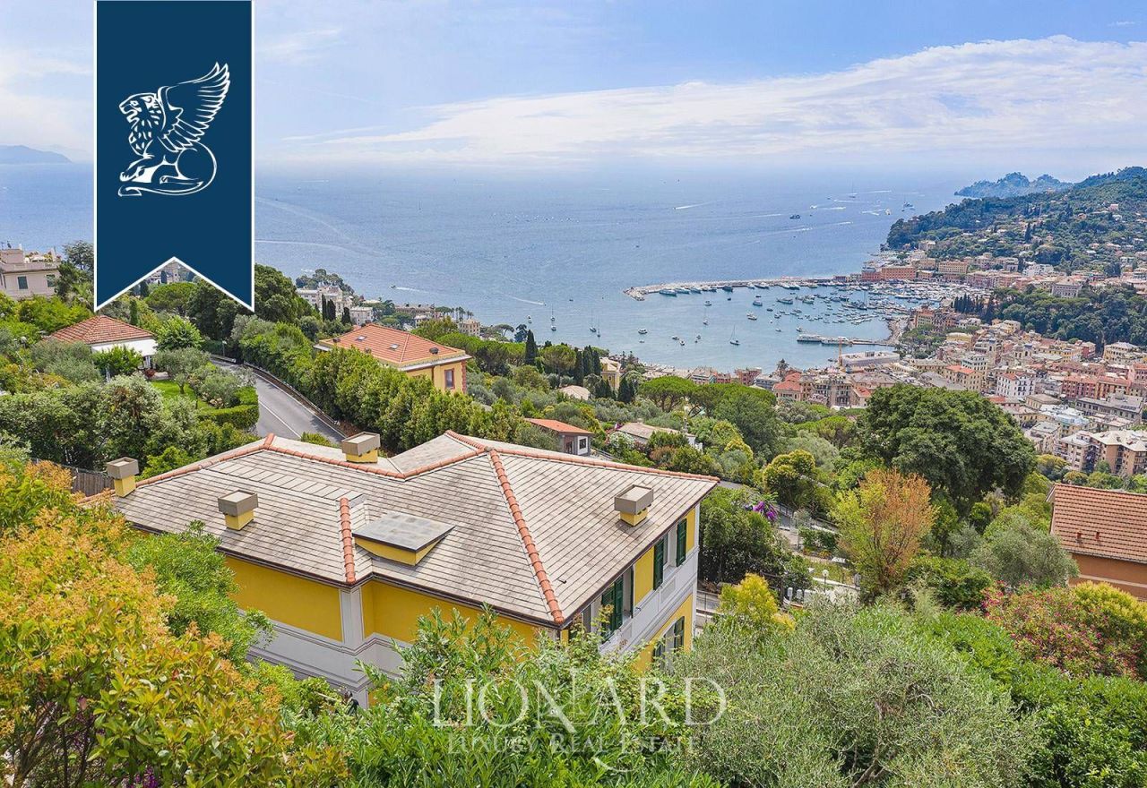 Villa in Santa Margherita Ligure, Italy, 400 m² - picture 1