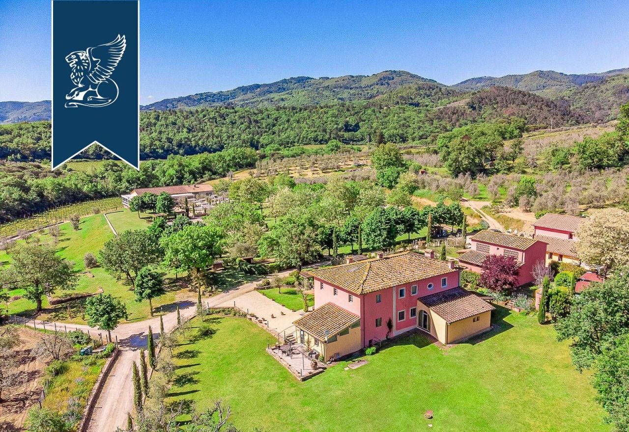 Farm in Arezzo, Italien, 1 100 m² - Foto 2