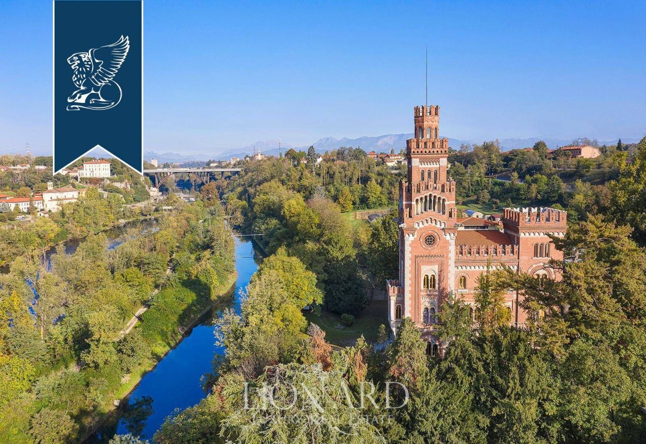 Villa in Bergamo, Italy, 3 000 m² - picture 2