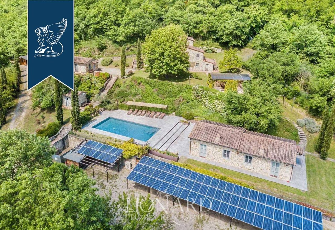 Villa in Arezzo, Italien, 726 m² - Foto 2