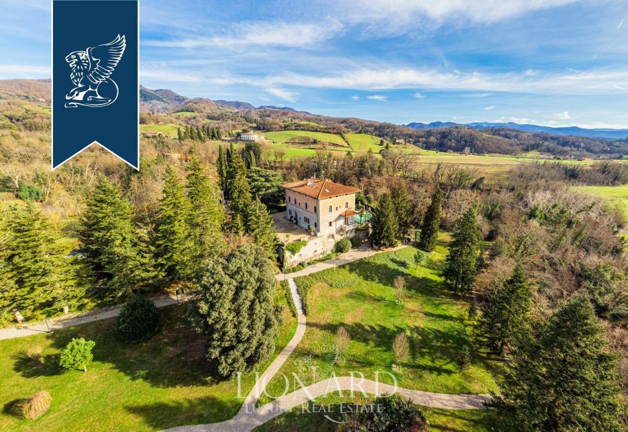 Villa a Vicchio, Italia, 1 300 m² - foto 2