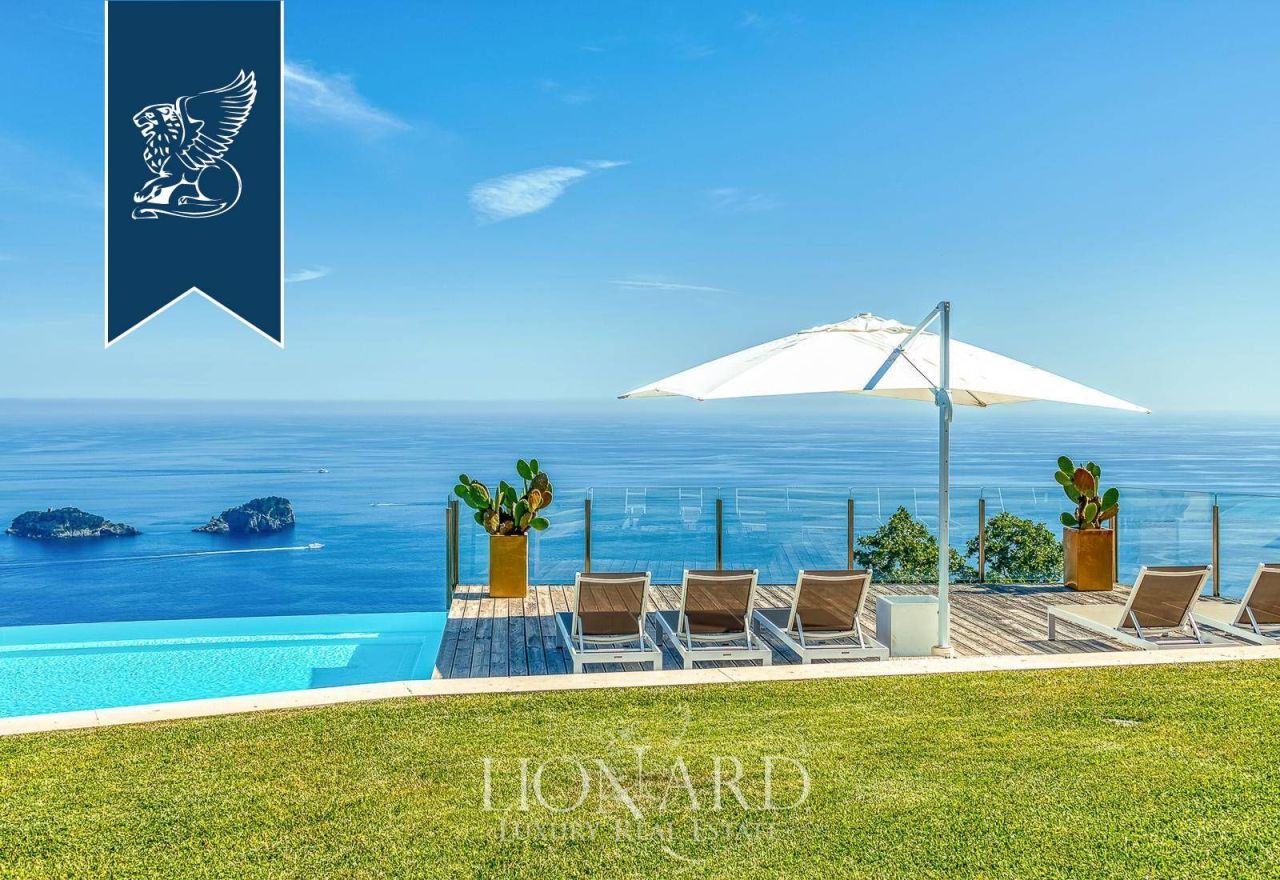 Villa a Napoli, Italia, 300 m² - foto 2