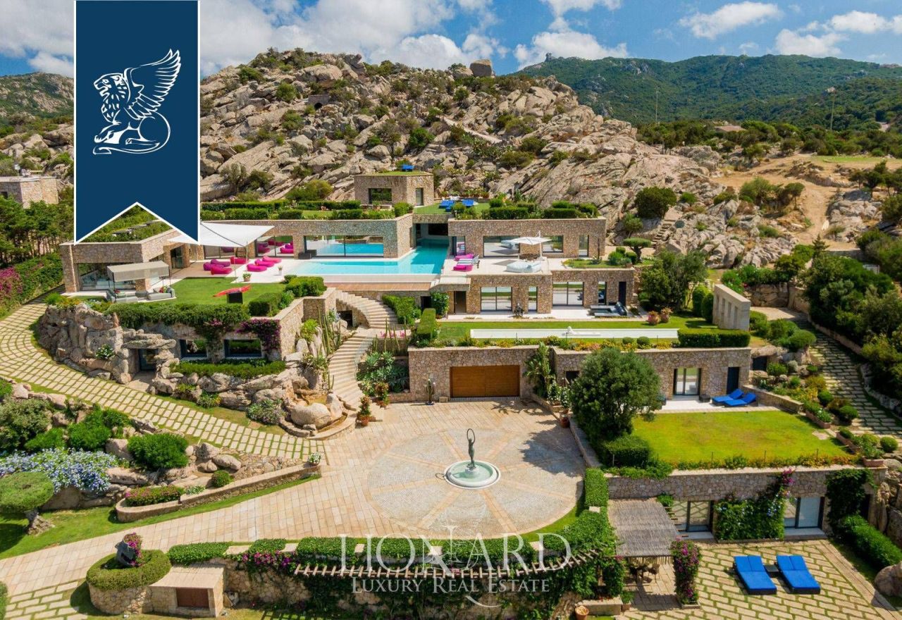 Villa a Porto Cervo, Italia, 1 600 m² - foto 2