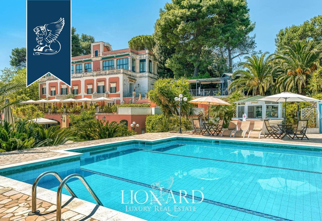 Villa à Ostuni, Italie, 2 000 m² - image 2