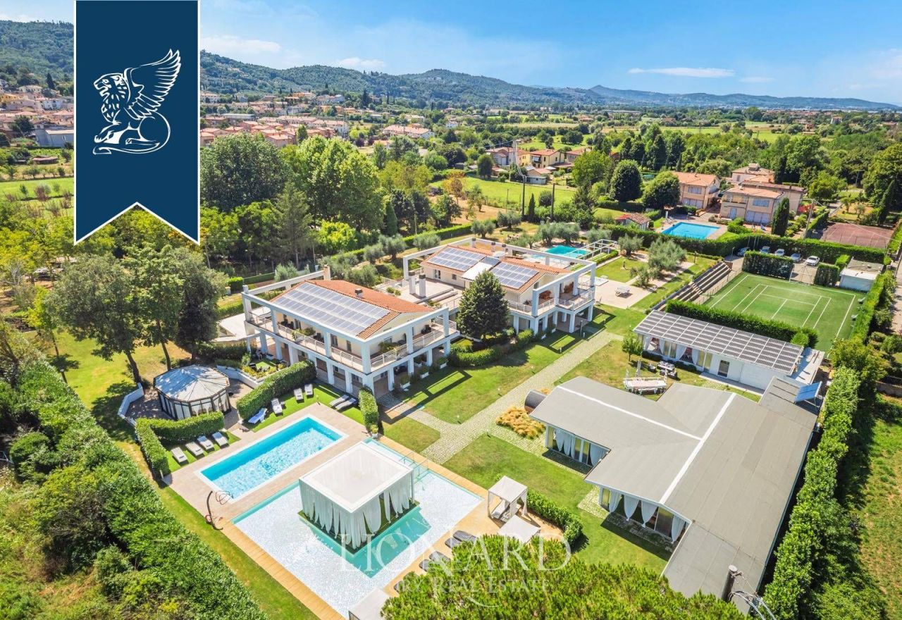 Hotel in Arezzo, Italy, 2 500 m² - picture 2