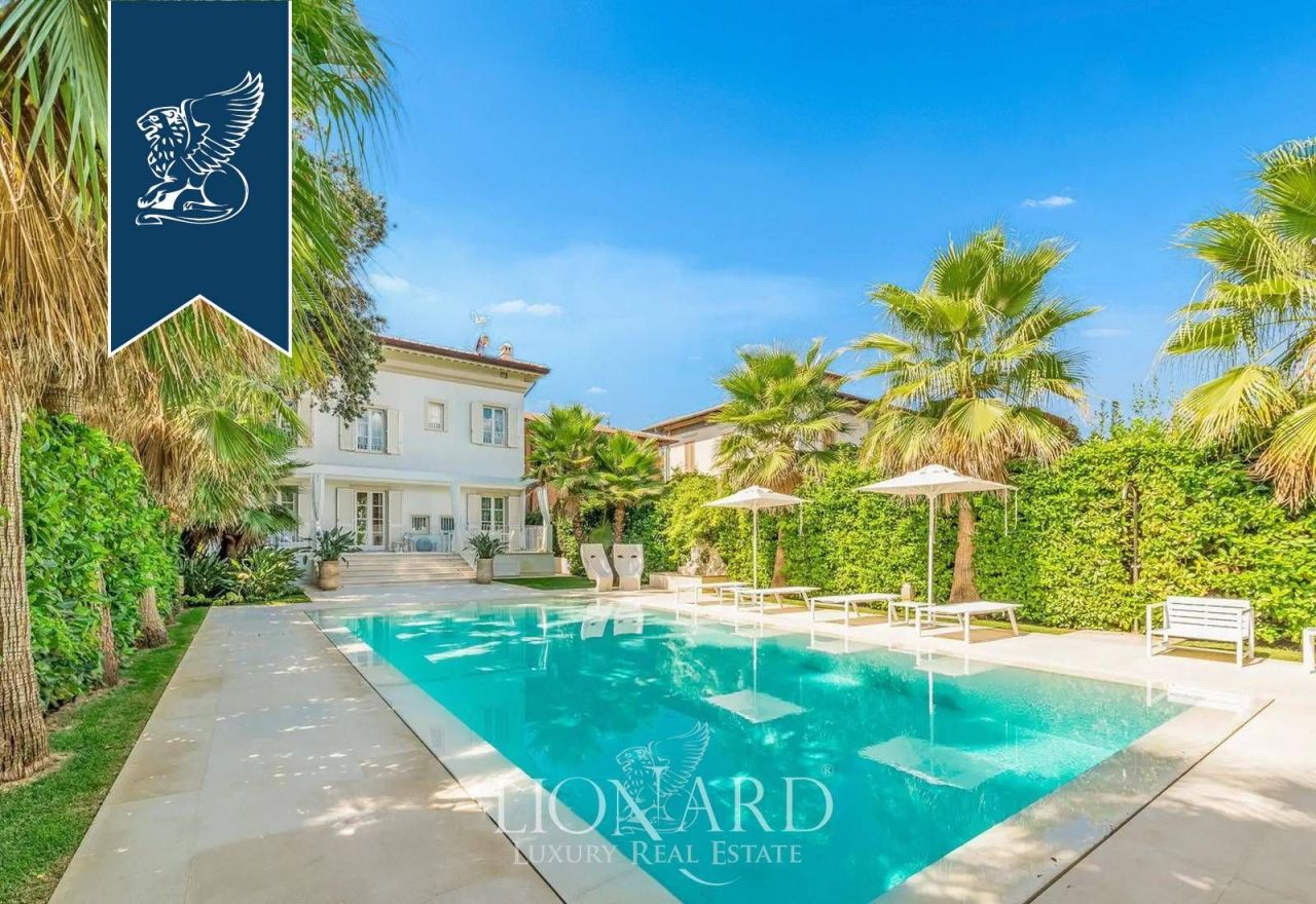 Villa in Pietrasanta, Italy, 350 m² - picture 2