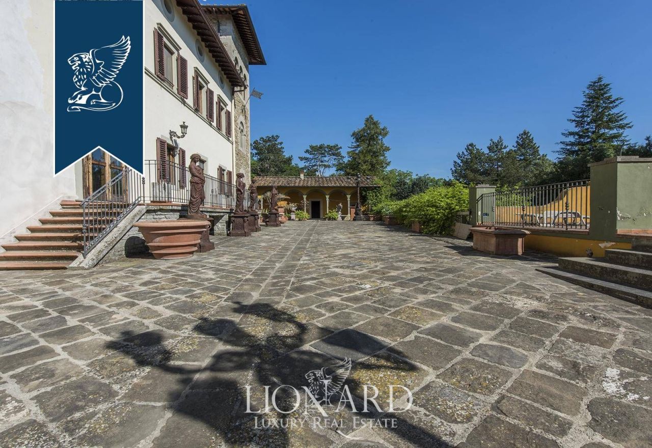 Villa a Firenze, Italia, 1 000 m² - foto 2