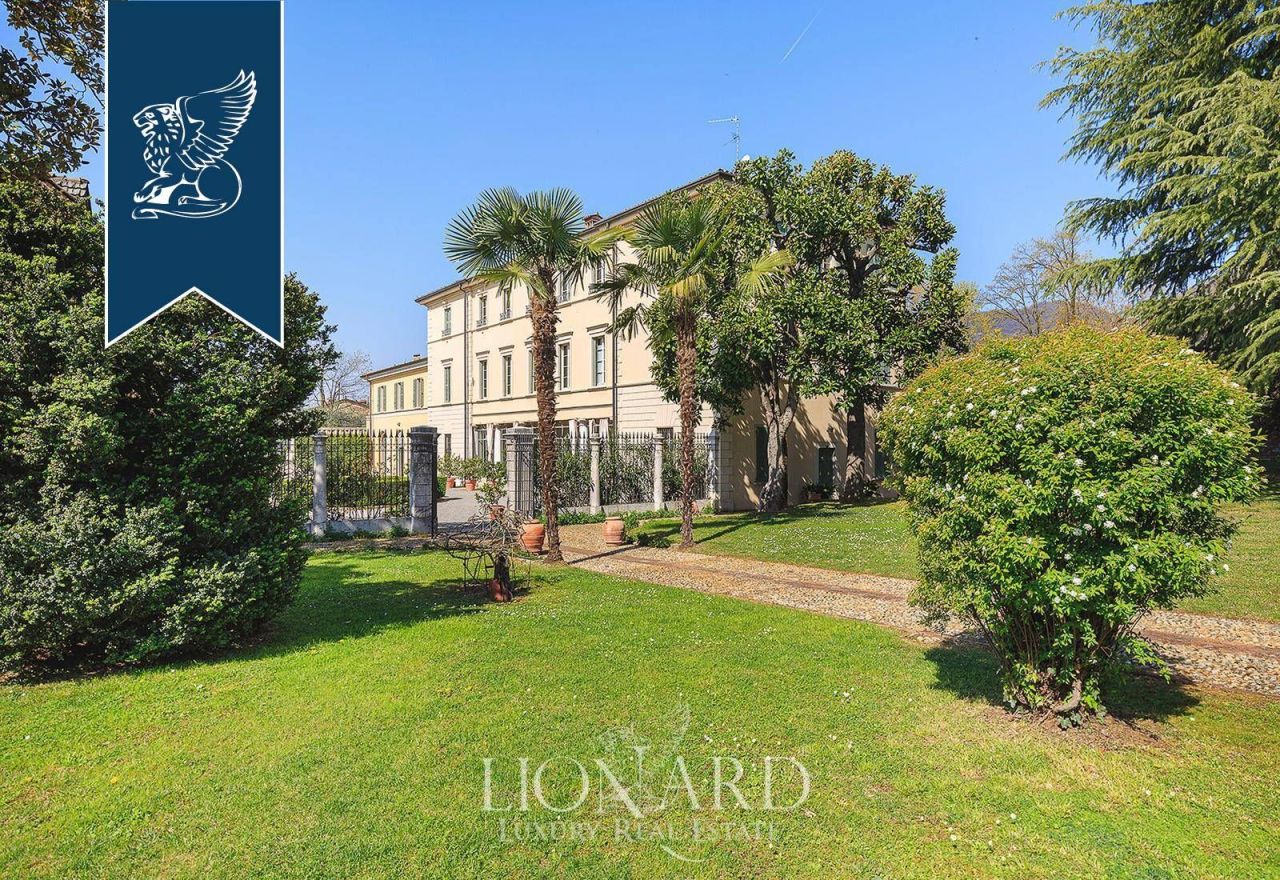 Villa à Brescia, Italie, 1 500 m² - image 2