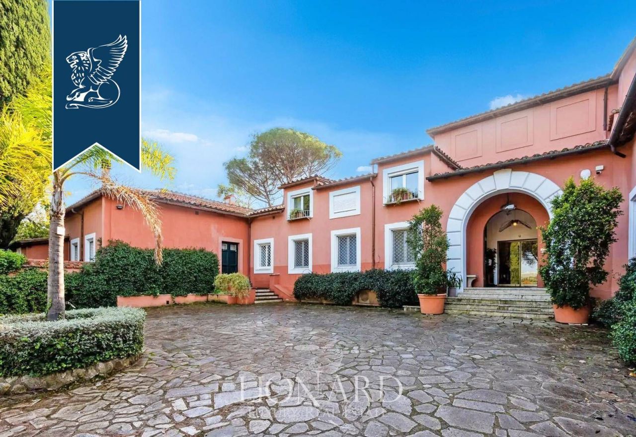 Villa à Rome, Italie, 1 500 m² - image 2