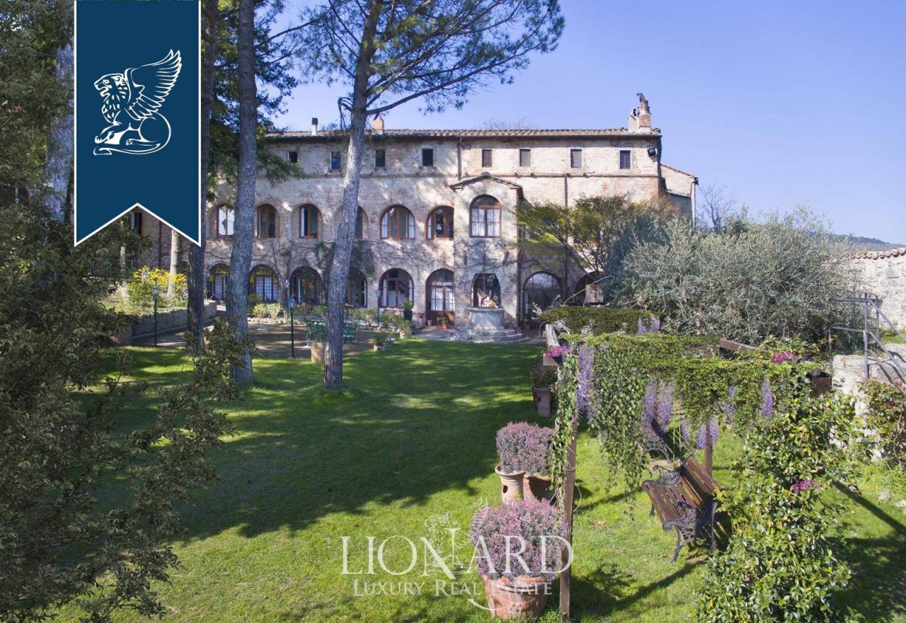 Hotel en Sarteano, Italia, 1 600 m² - imagen 2