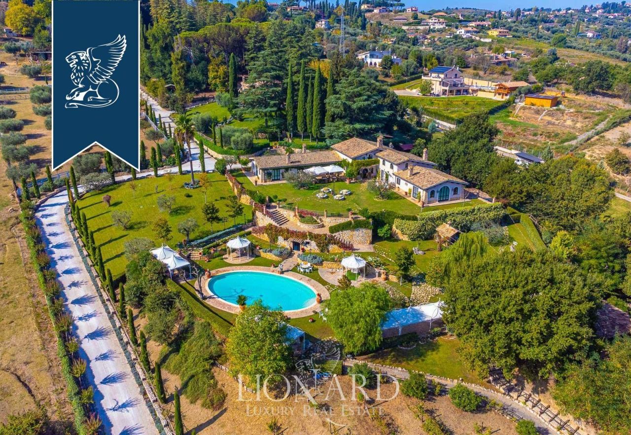 Villa in Rom, Italien, 1 100 m² - Foto 2