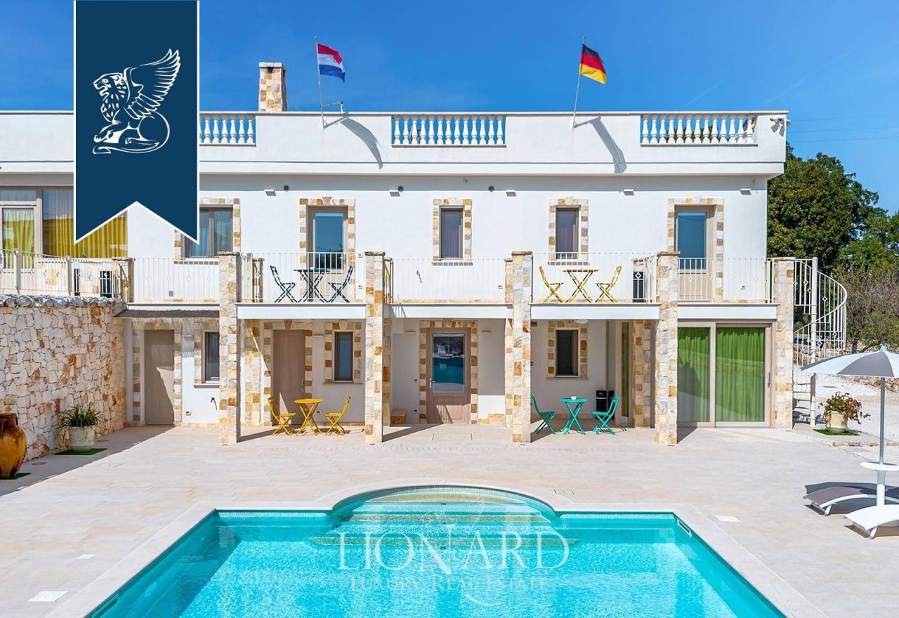 Villa a Ostuni, Italia, 500 m² - foto 2