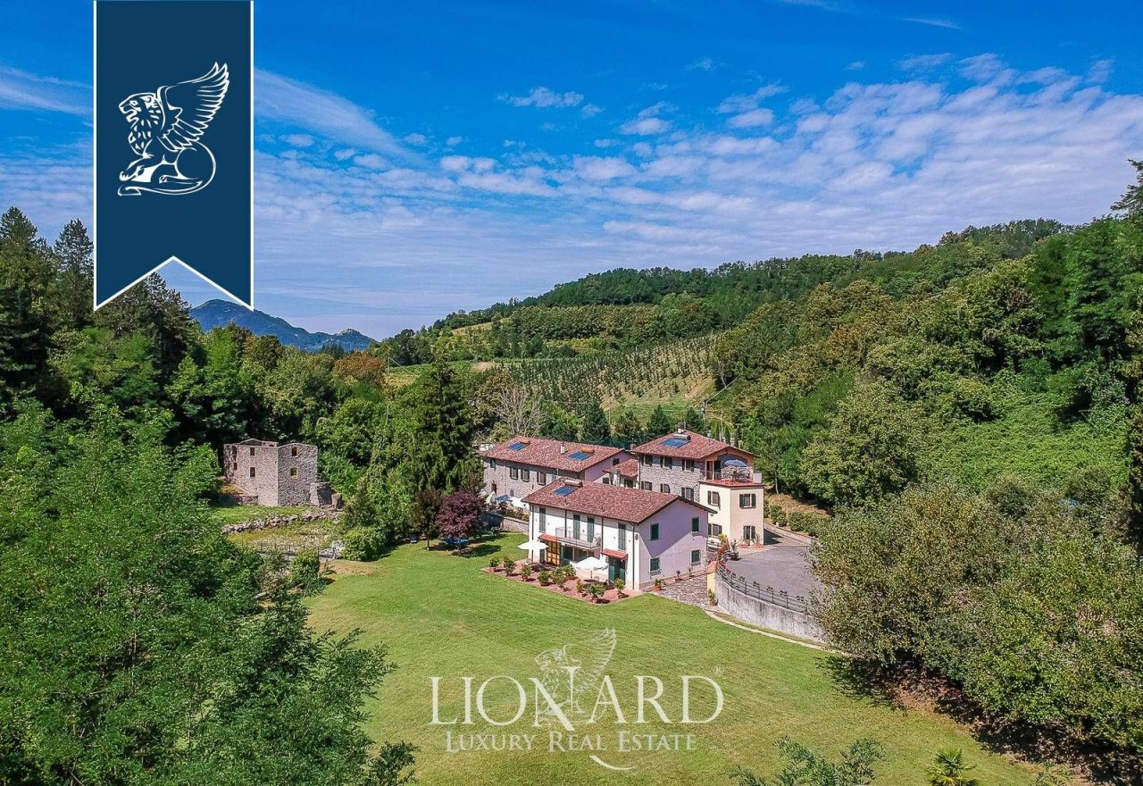 Hotel, albergo a Massa, Italia, 1 700 m² - foto 2