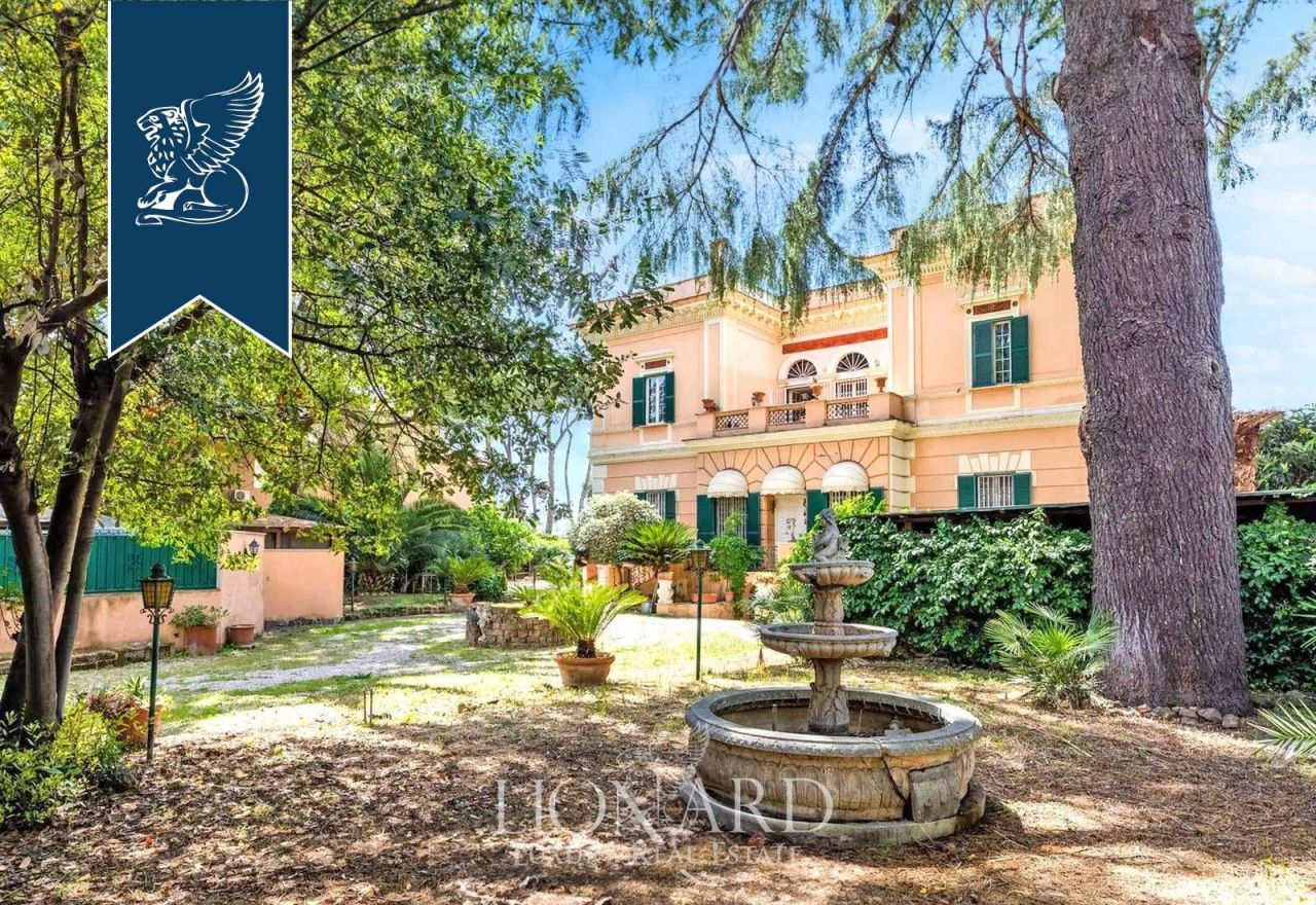 Villa à Rome, Italie, 574 m² - image 1