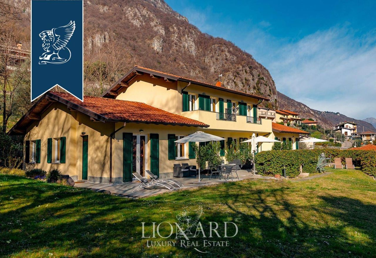 Villa in Oliveto Lario, Italy, 265 m² - picture 1