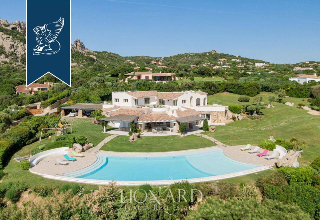 Villa en Palau, Italia, 435 m² - imagen 3