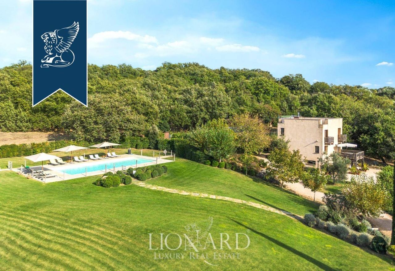 Ferme à Grosseto, Italie, 1 100 m² - image 3