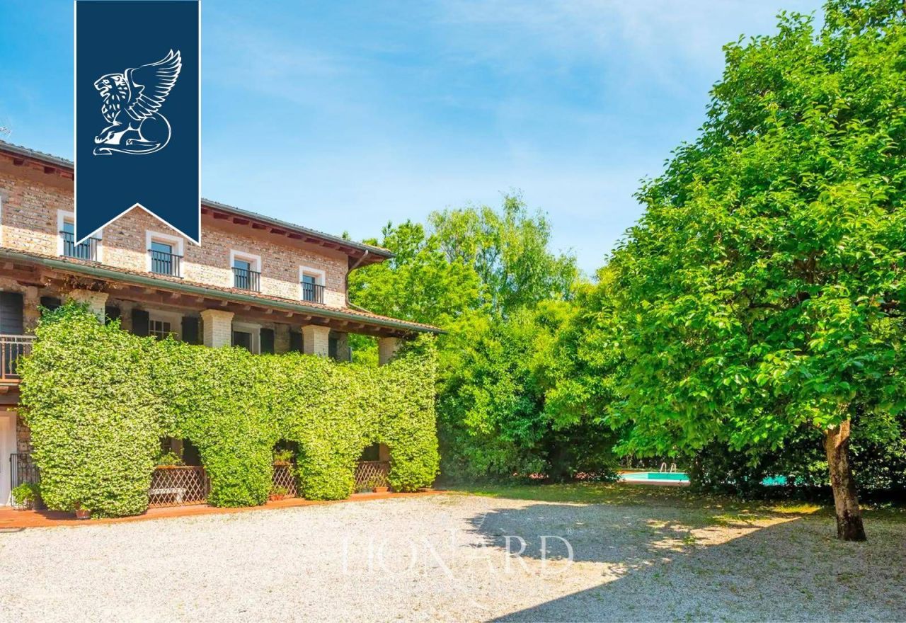 Villa in Pordenone, Italy, 1 176 m² - picture 3