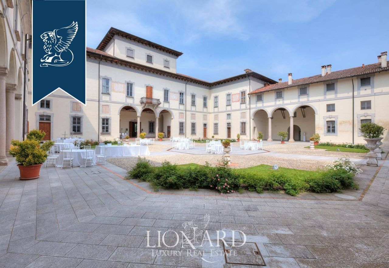 Haus in Lodi, Italien, 6 700 m² - Foto 3