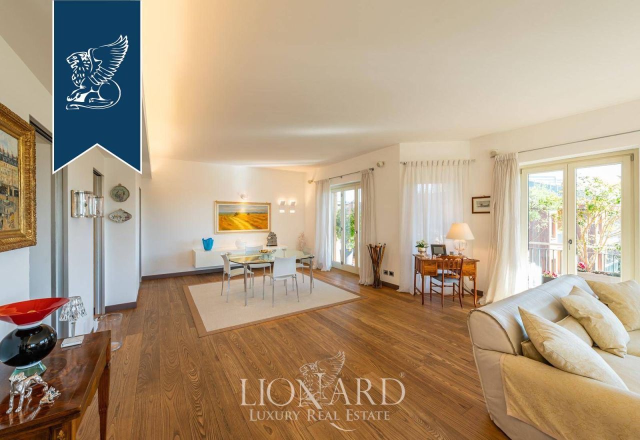 Appartamenti a Monza, Italia, 380 m² - foto 3