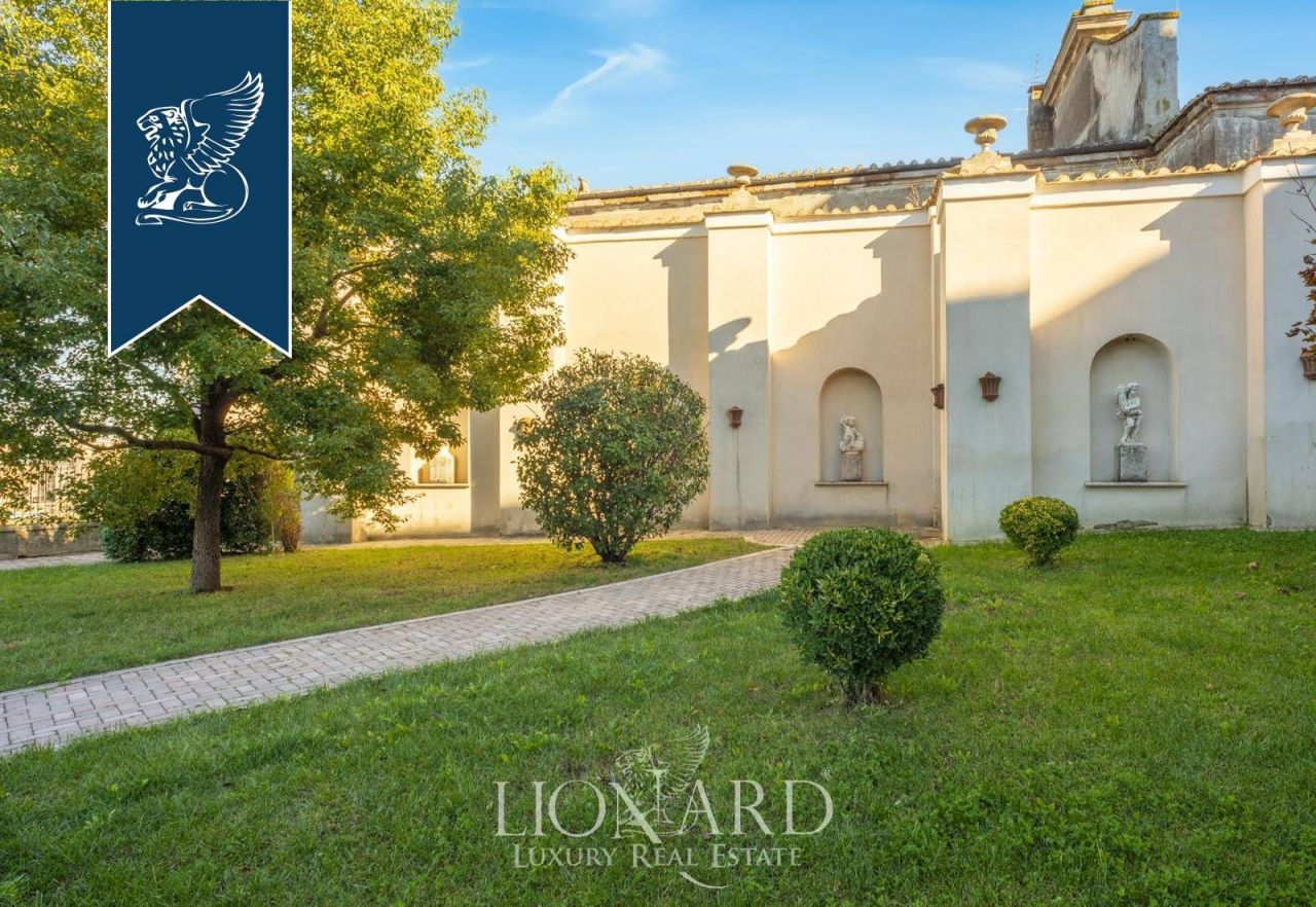 Maison à Viterbe, Italie, 2 500 m² - image 3