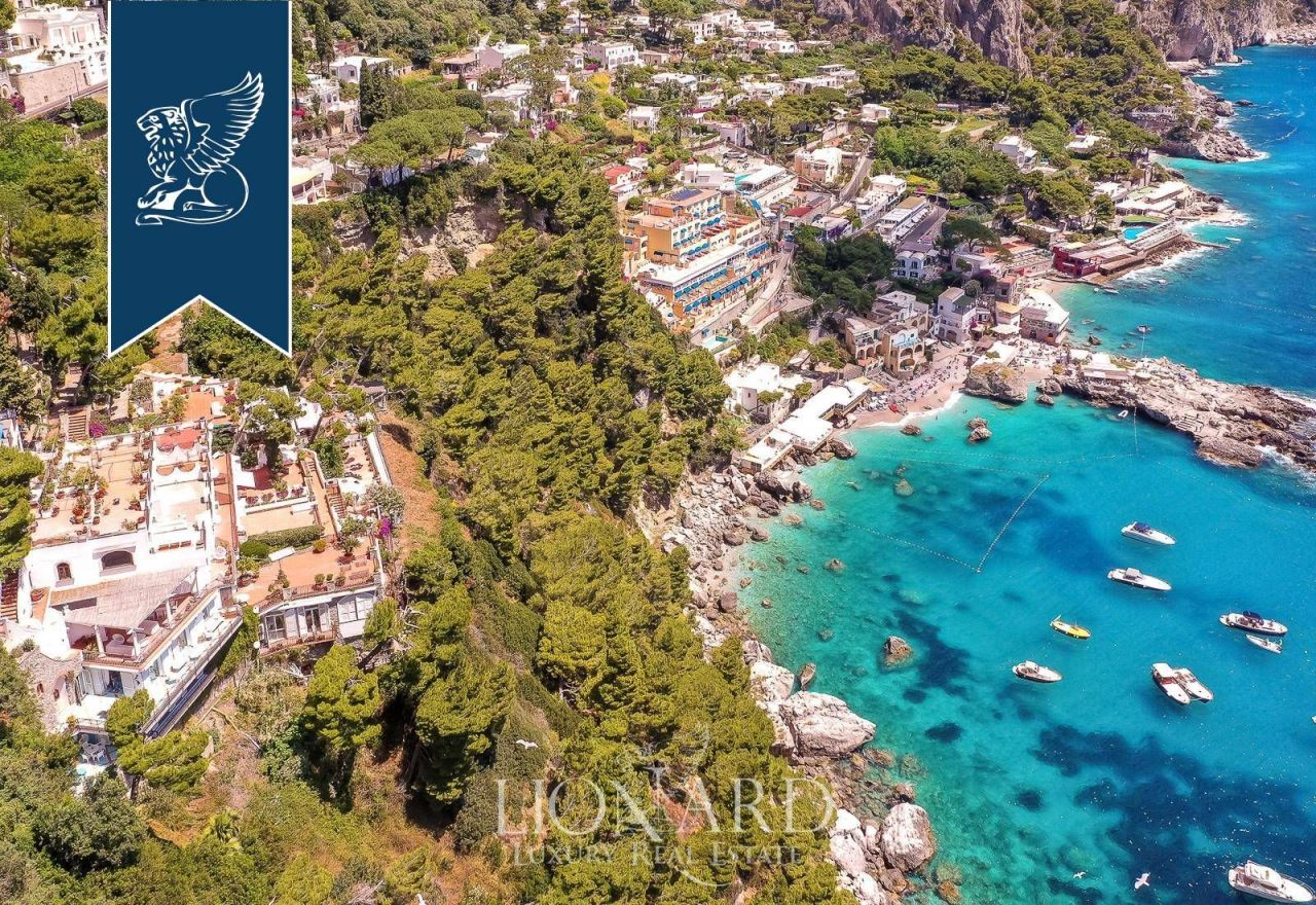 Apartment in Capri, Italy, 140 m² - picture 3