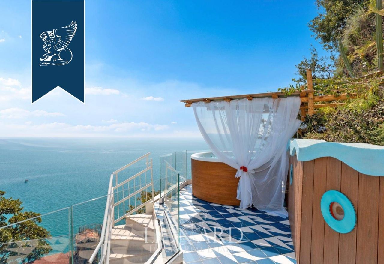 Villa en Salerno, Italia, 180 m² - imagen 3