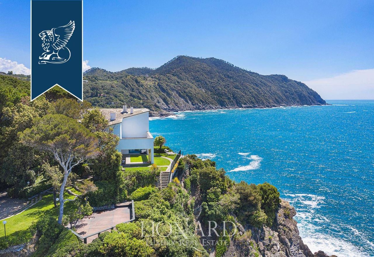 Villa à Sestri Levante, Italie, 1 100 m² - image 3