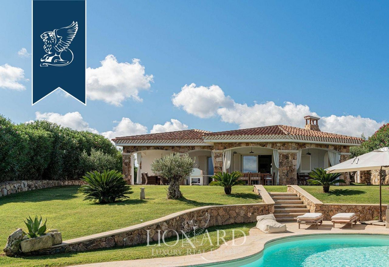 Villa en Palau, Italia, 200 m² - imagen 3