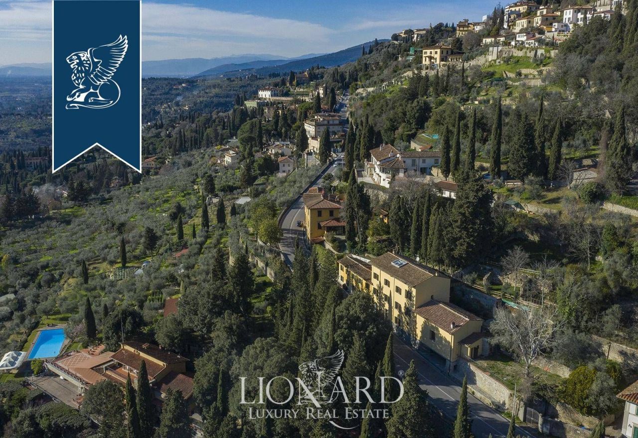 Villa in Florenz, Italien, 726 m² - Foto 3