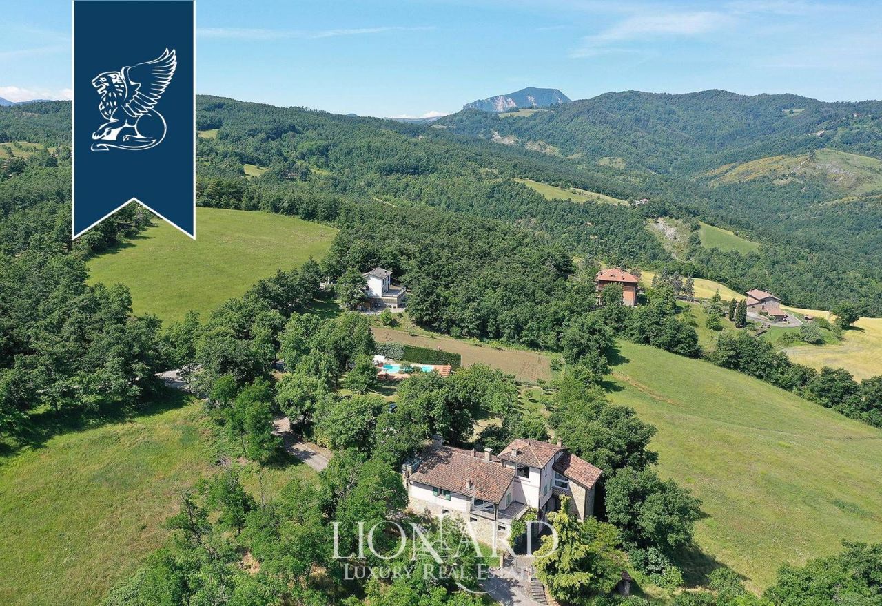 Villa en Bolonia, Italia, 480 m² - imagen 3