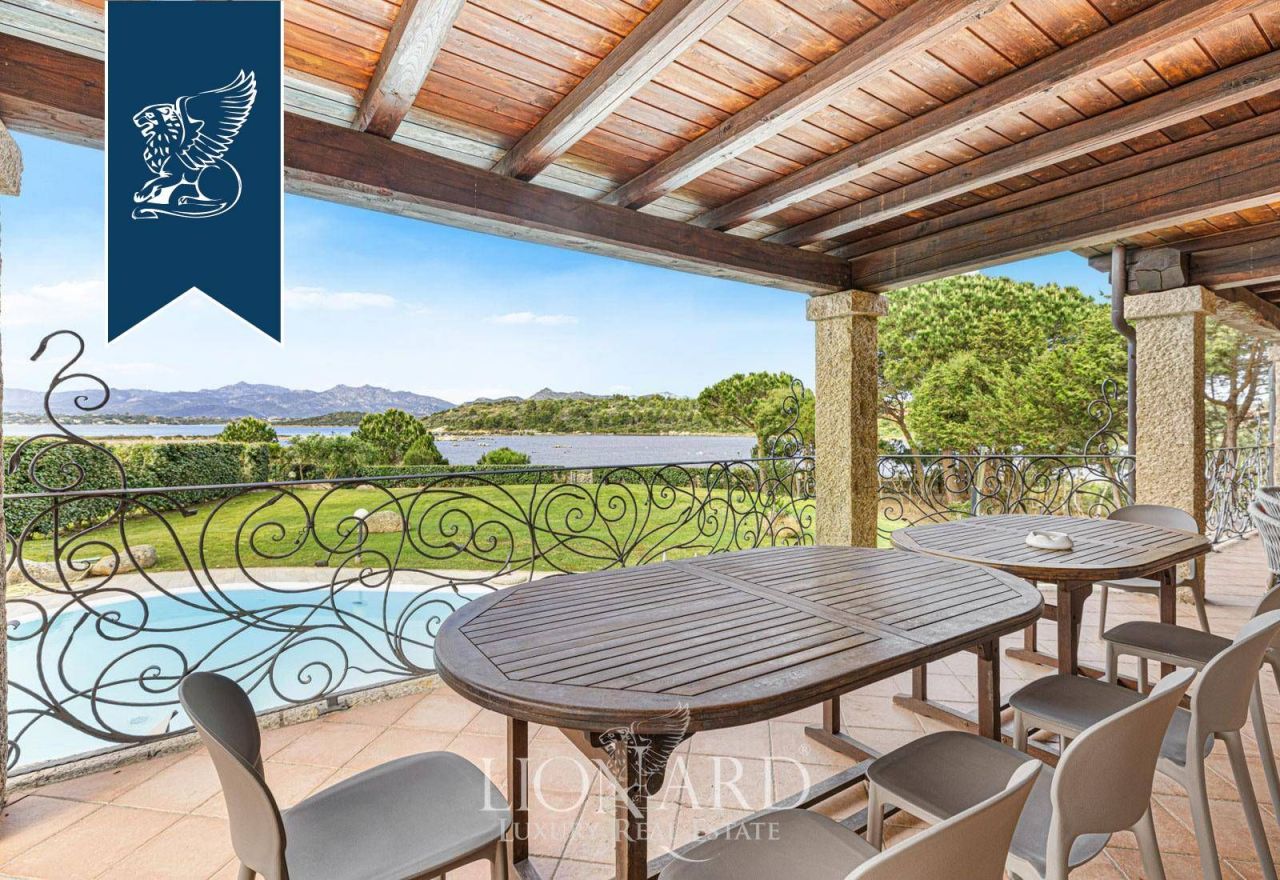 Villa en San Teodoro, Italia, 217 m² - imagen 3