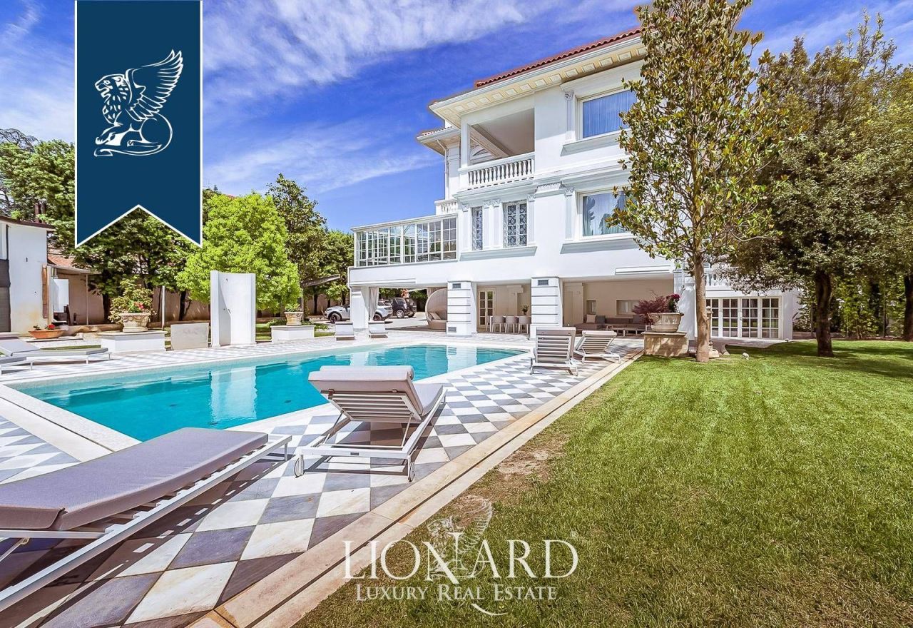 Villa à Florence, Italie, 750 m² - image 3