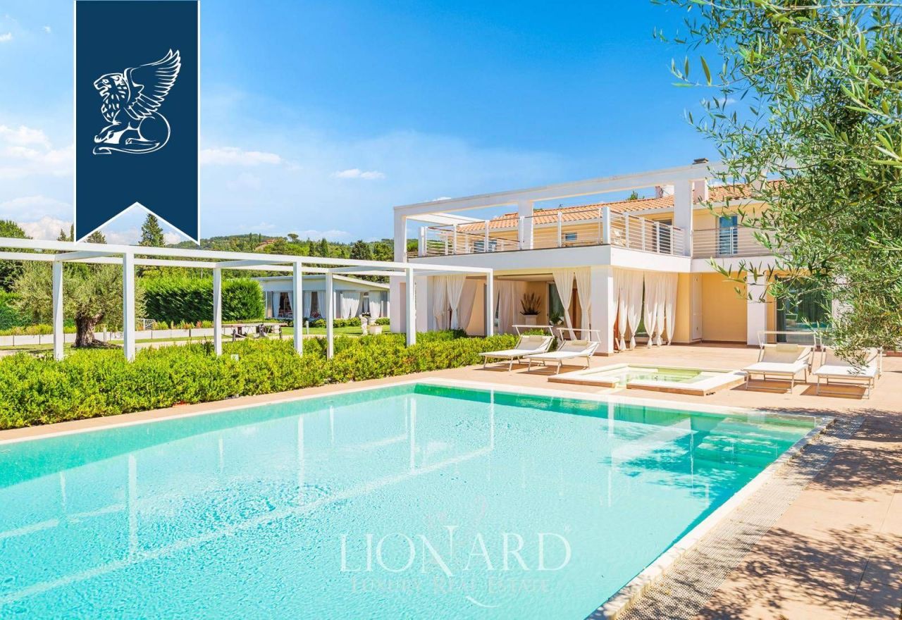 Hotel in Arezzo, Italy, 2 500 m² - picture 3