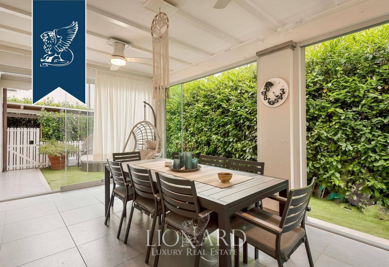 Villa à Lucques, Italie, 282 m² - image 3