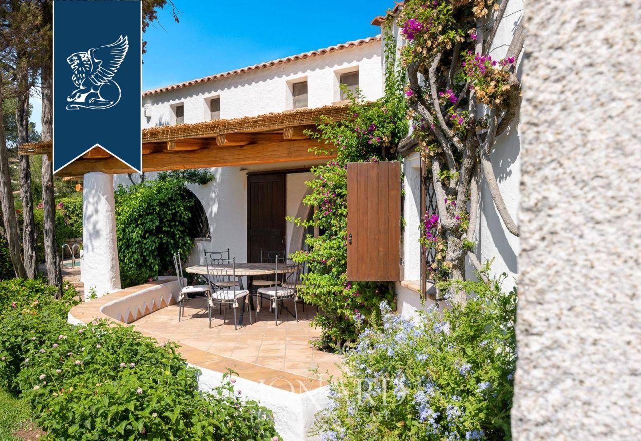 Villa à Porto Cervo, Italie, 270 m² - image 3