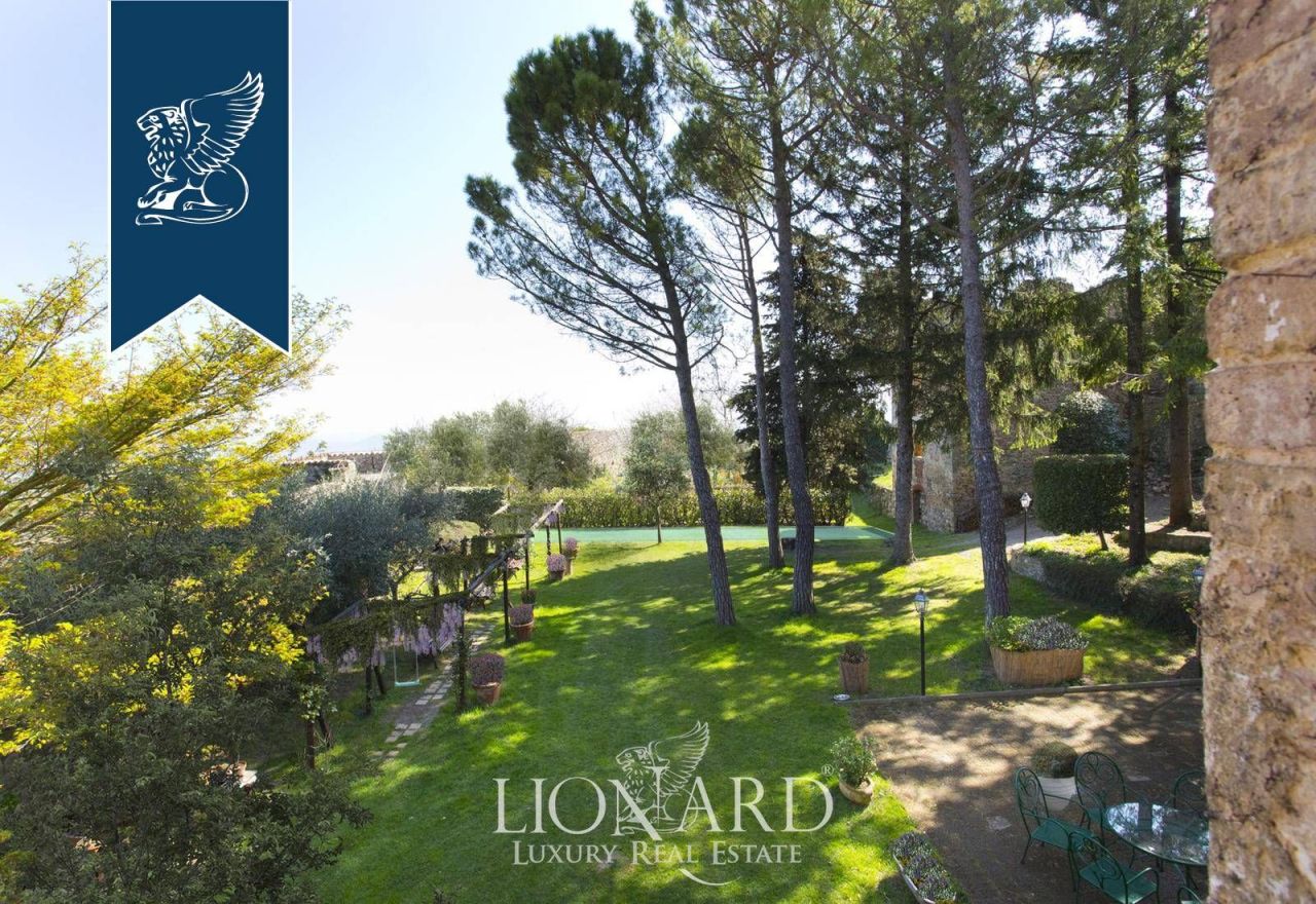 Hotel en Sarteano, Italia, 1 600 m² - imagen 3