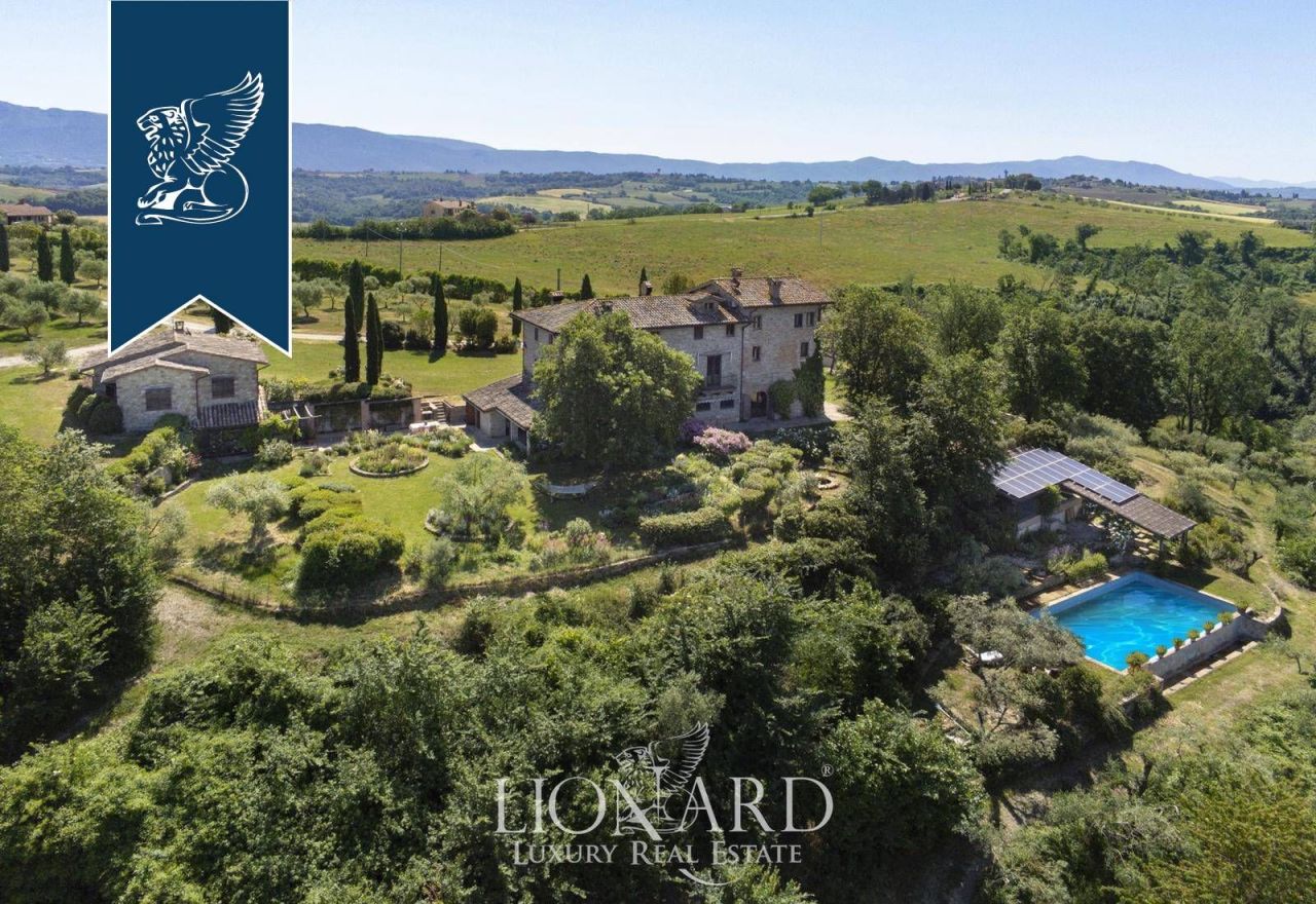 Farm in Todi, Italien, 683 m² - Foto 3