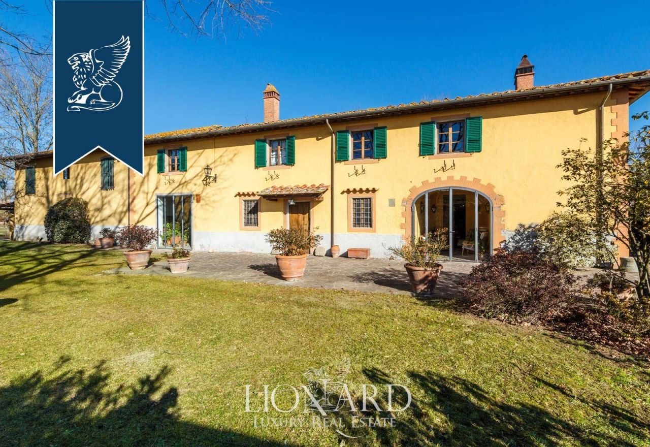 Farm in Prato, Italy, 250 m² - picture 2