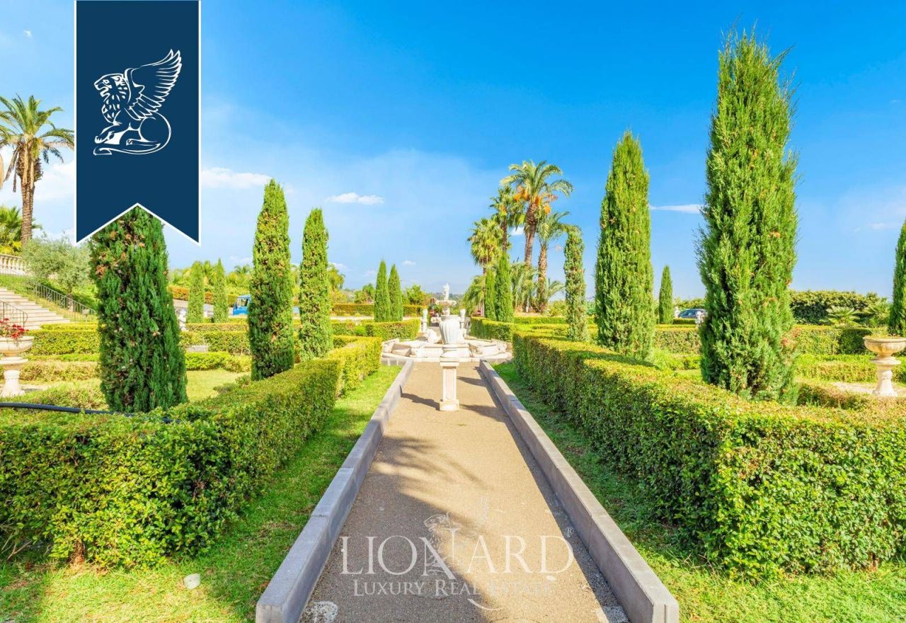 Villa in Acireale, Italy, 1 800 m² - picture 2