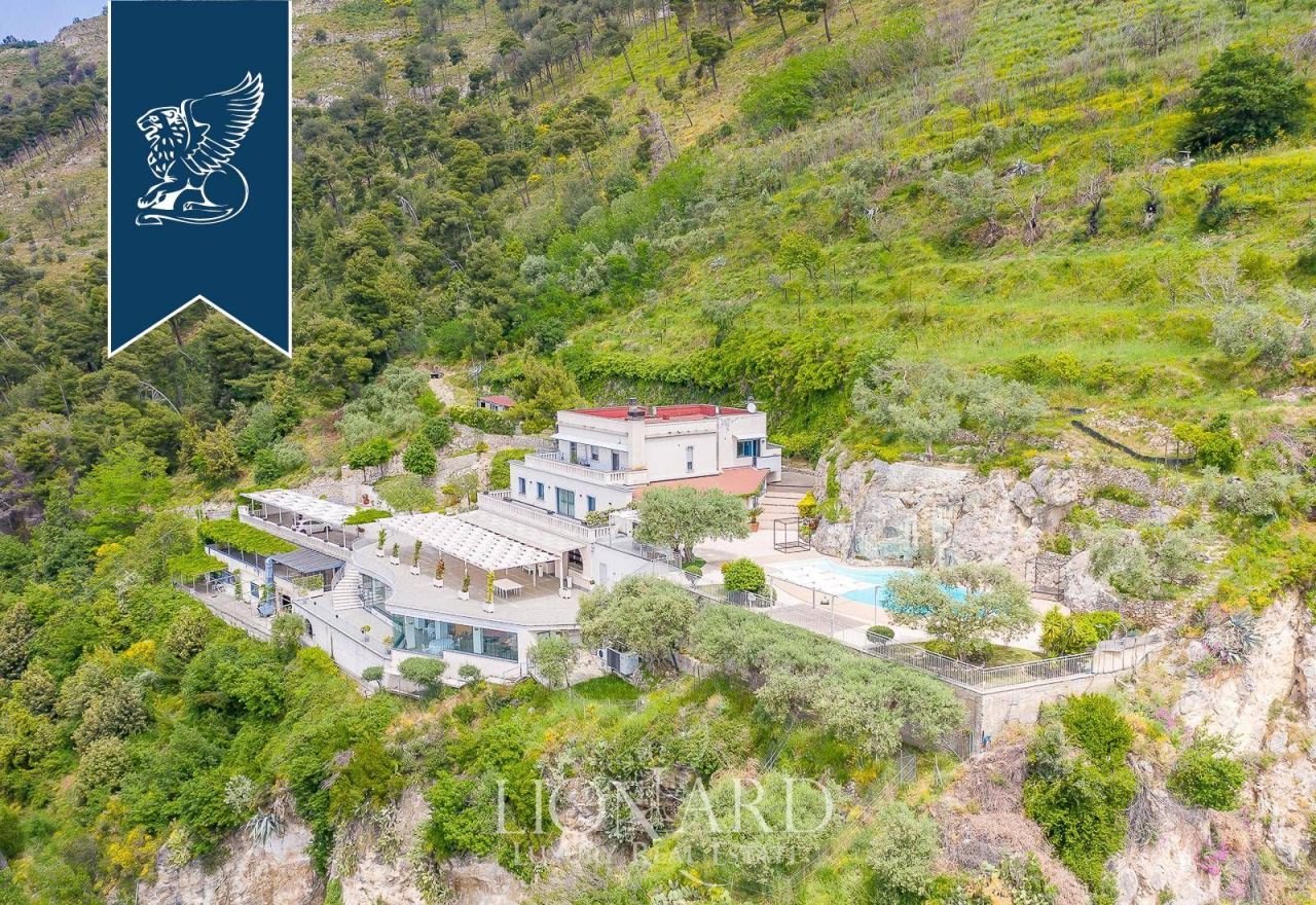 Villa in Salerno, Italien, 1 850 m² - Foto 2