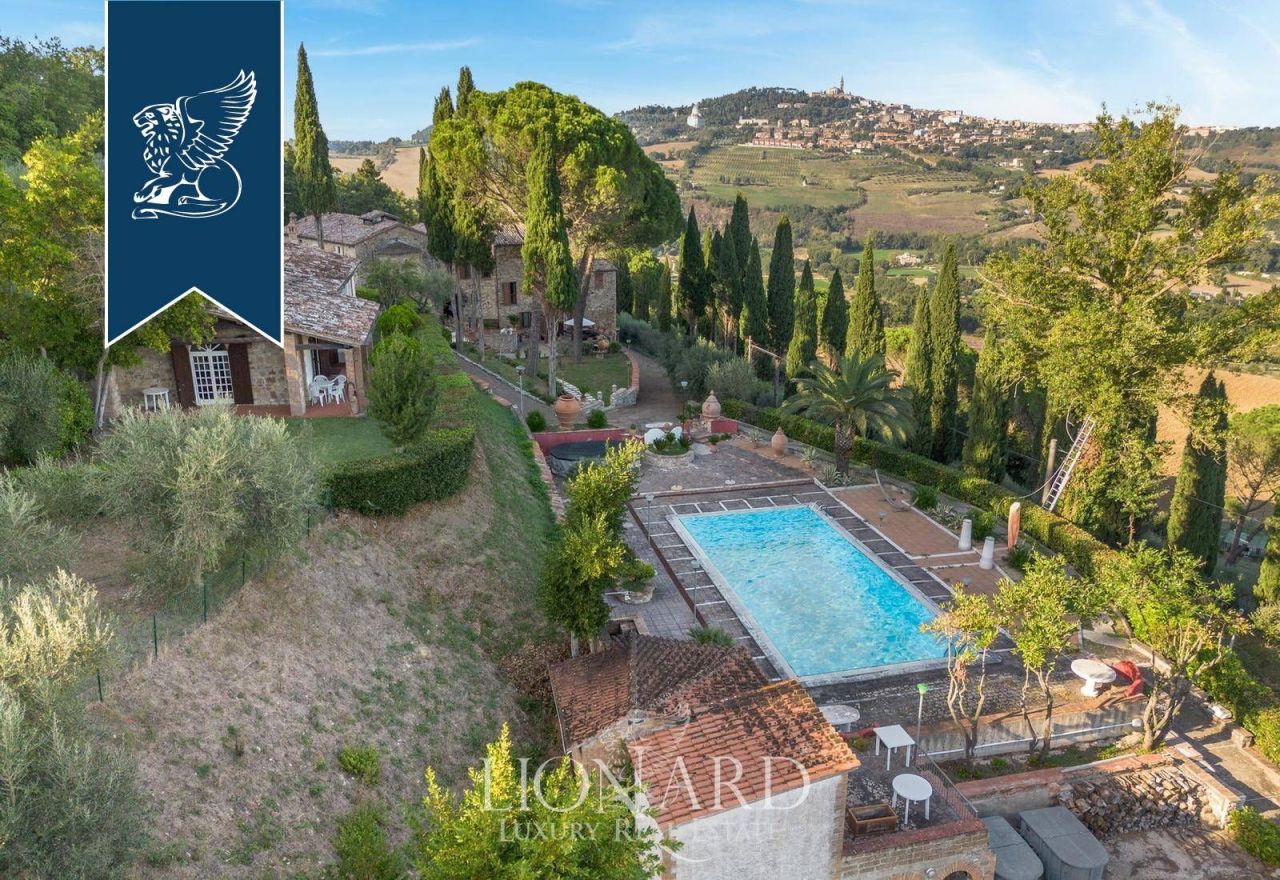 Villa in Todi, Italy, 850 m² - picture 2