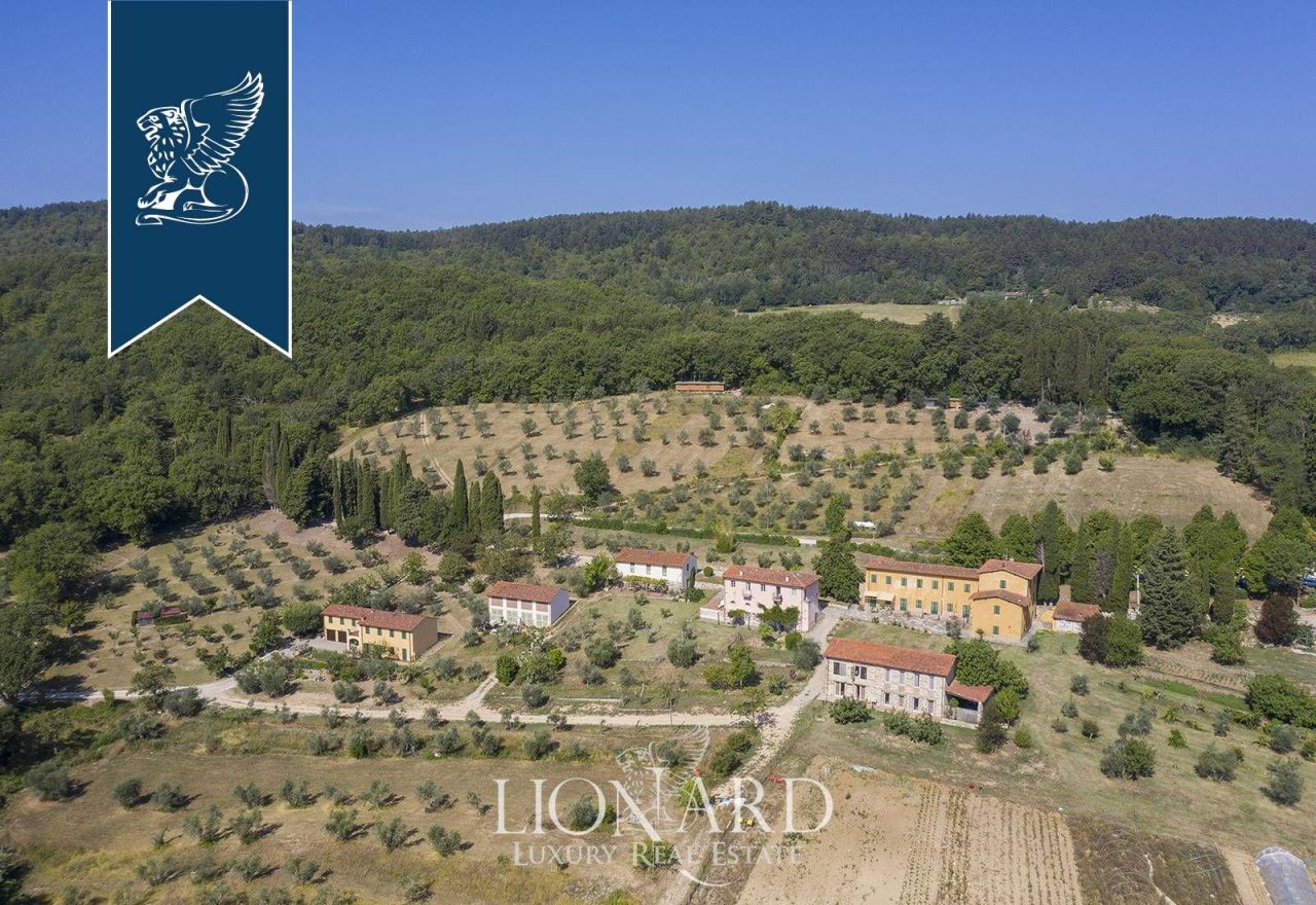 Villa a Firenze, Italia, 3 588 m² - foto 2