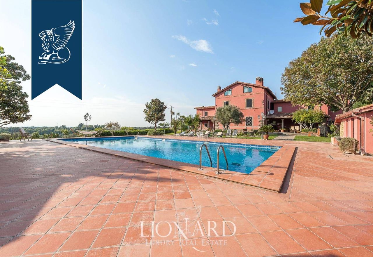 Villa in Rome, Italy, 1 596 m² - picture 2