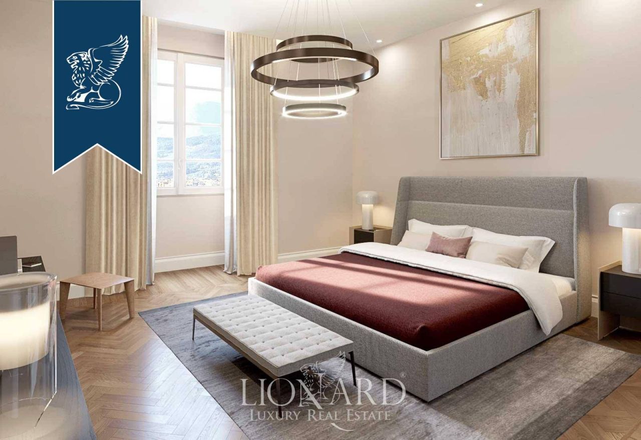 Apartment in Florence, Italy, 147 m² - picture 2